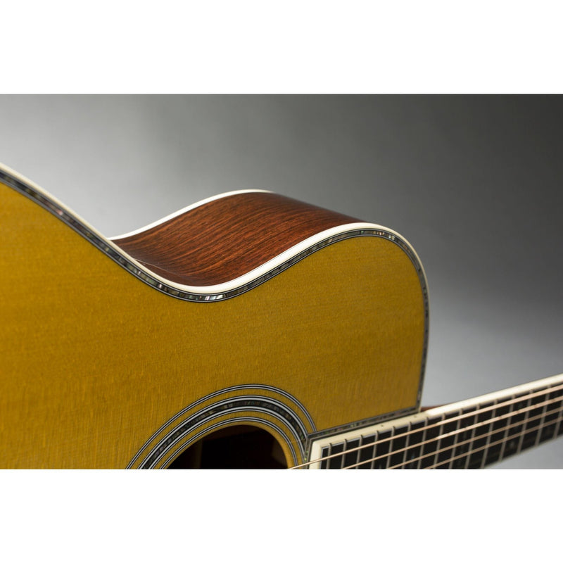Martin 00042 Standard Series Acoustic Guitar