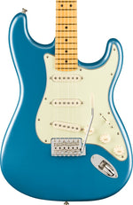 Fender American Professional Classic Stratocaster; Maple Fingerboard, Faded Lake Placid Blue