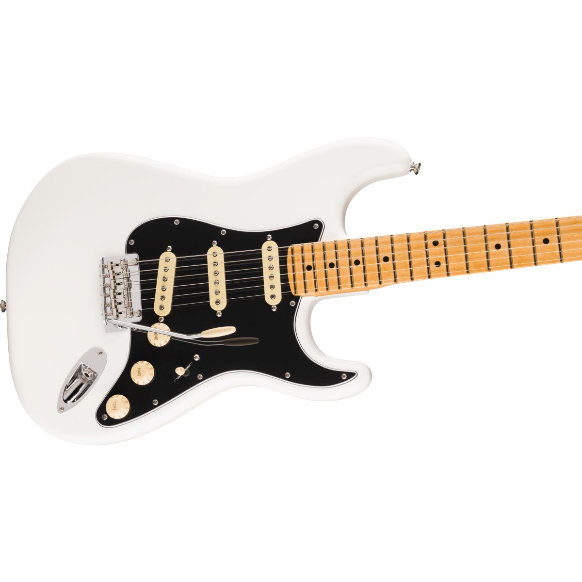 Fender Player II Stratocaster; Maple Fingerboard; Polar White | With FREE Gigbag