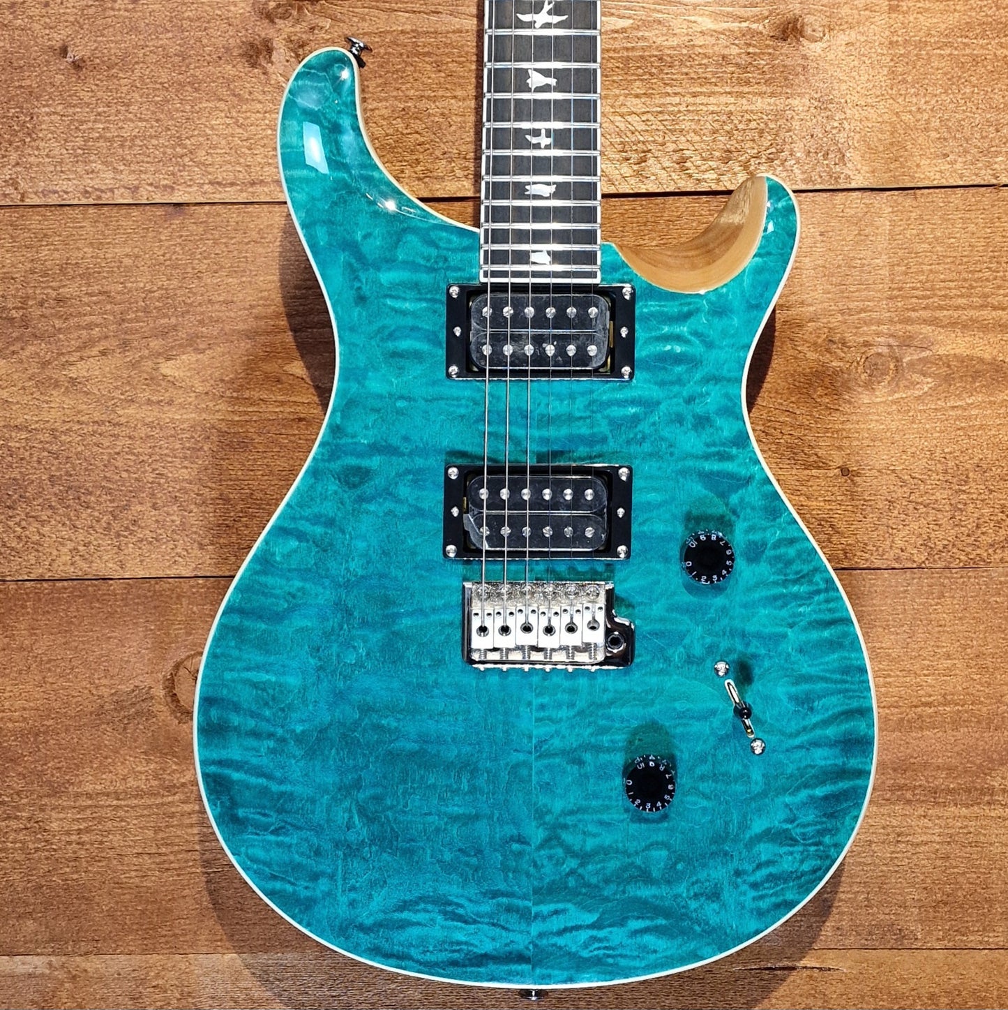 PRS SE Custom 24 Electric Guitar; Turquoise Quilt