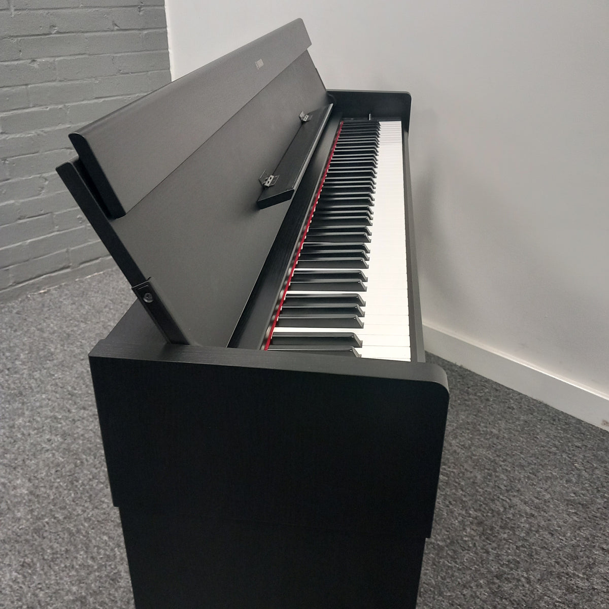 Yamaha YDP-S35 Digital Piano; Black; Serial No: BCEN01004 | Second Hand