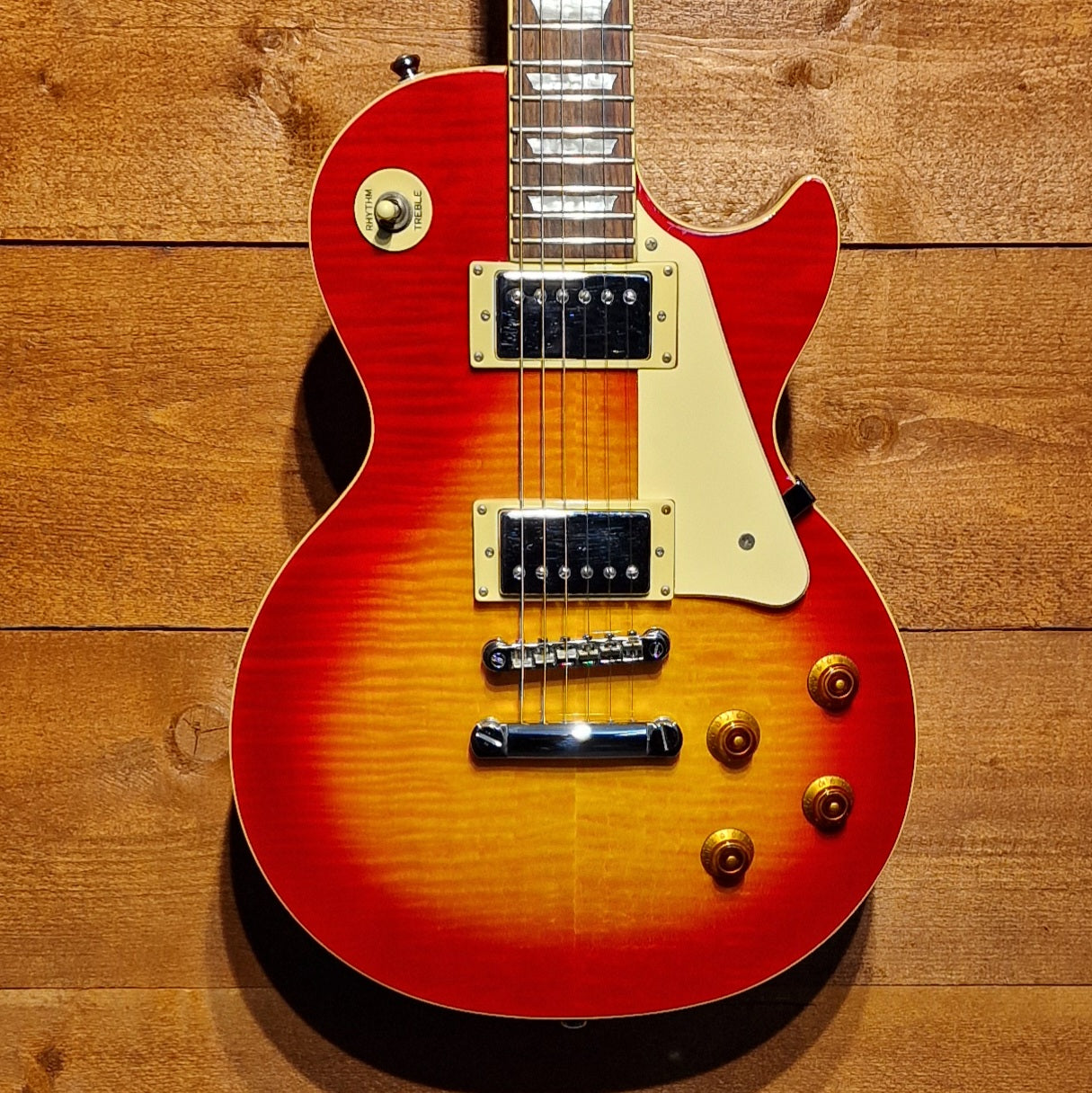 Epiphone Les Paul Standard Electric Guitar; Cherry Sunburst: Serial Number: DW05110853 | Second Hand