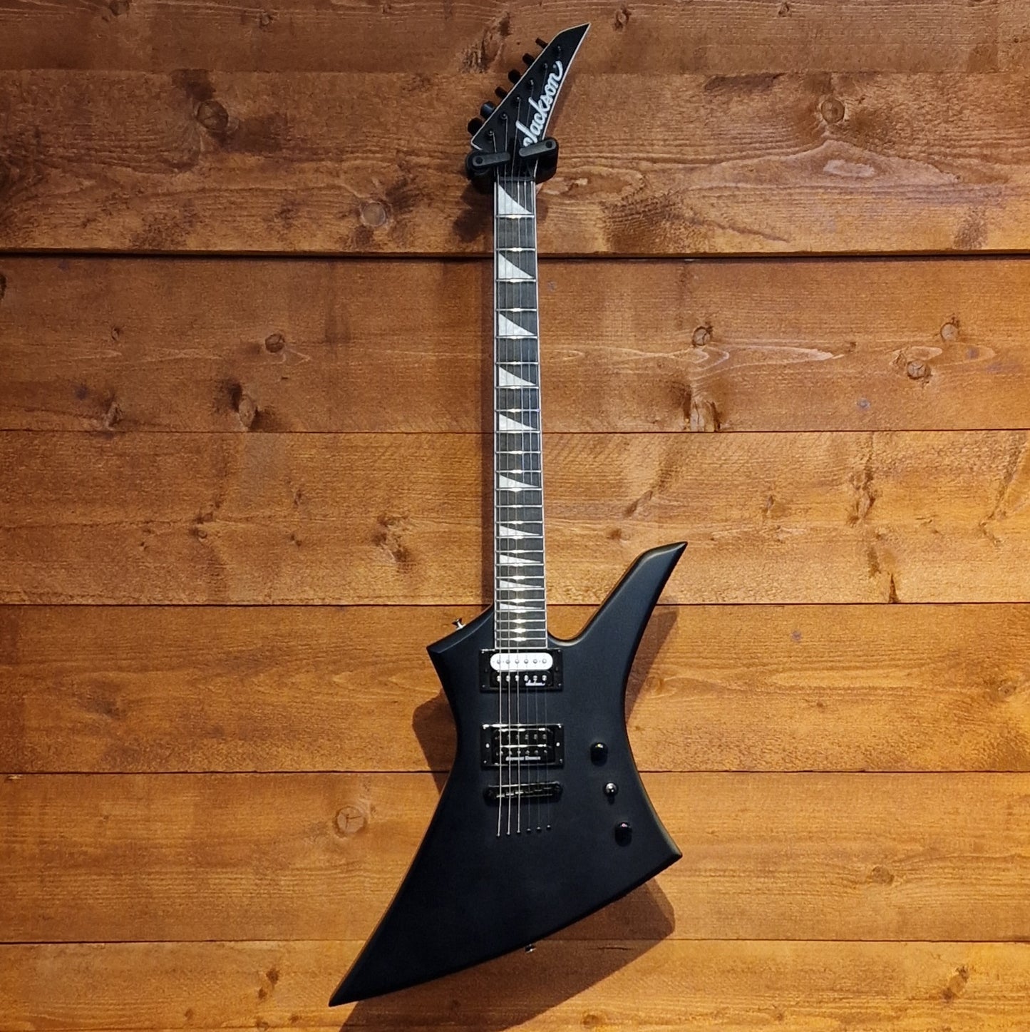 Jackson Kelly JS32T Electric Guitar + SD Black Winter; Satin Black: Serial Number: CWJ25014725 | Second Hand