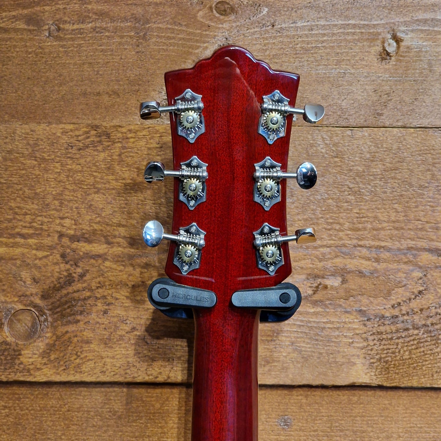 Guild Newark St. Collection Starfire III Hollow Body; Cherry Red: Serial No: KS91572145 | Second Hand