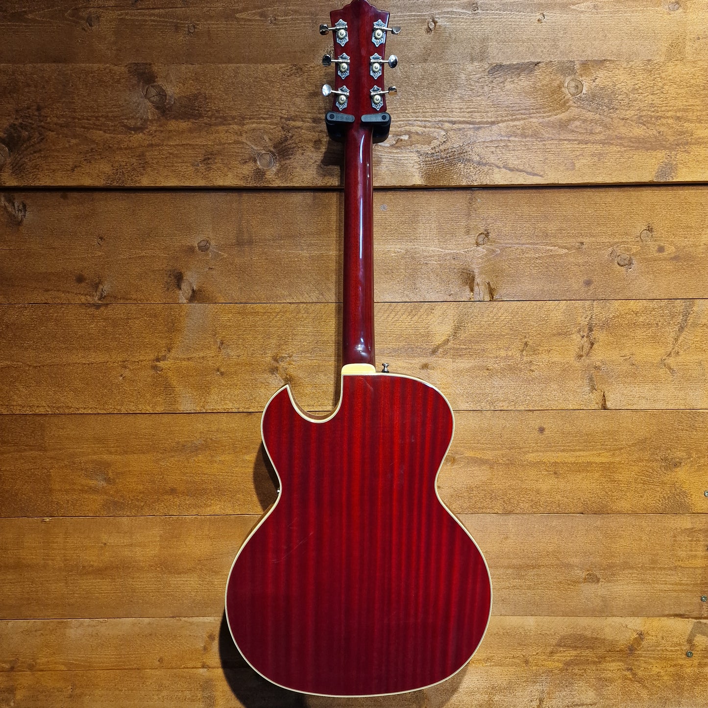 Guild Newark St. Collection Starfire III Hollow Body; Cherry Red: Serial No: KS91572145 | Second Hand