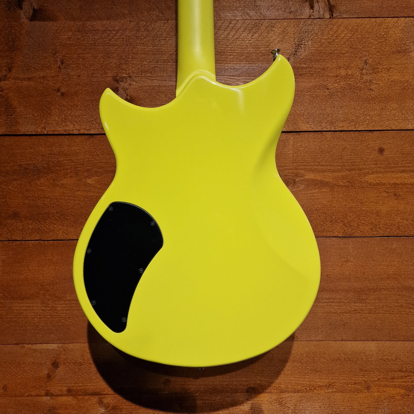 Yamaha Revstar Element RSE20; Neon Yellow With Locking Tuners: Serial No: IIJ223042 | Second Hand