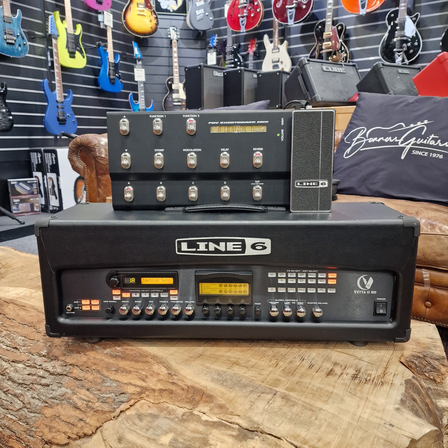 Line 6 Vetta II Guitar Amp Head with Foot Controller | Second Hand