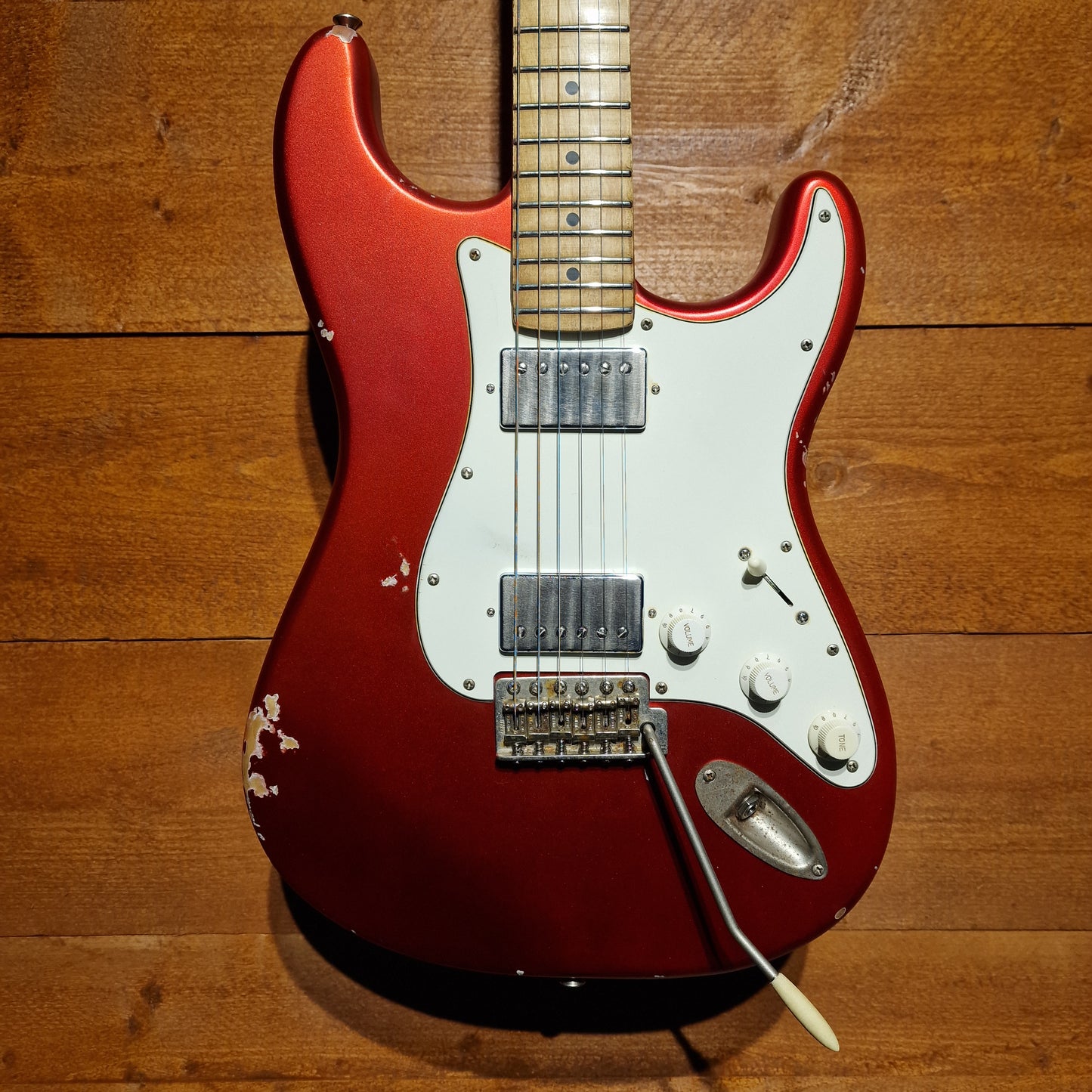 Vintage V6 ProShop Custom Build Lightly Distressed; Matt Candy Apple Red: Serial No: 121121367 | Second Hand
