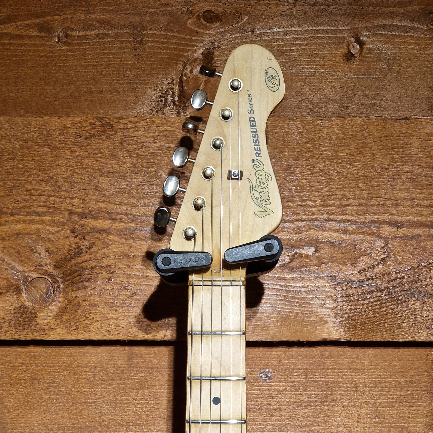 Vintage V6 ProShop Custom Build Lightly Distressed; Matt Candy Apple Red: Serial No: 121121367 | Second Hand