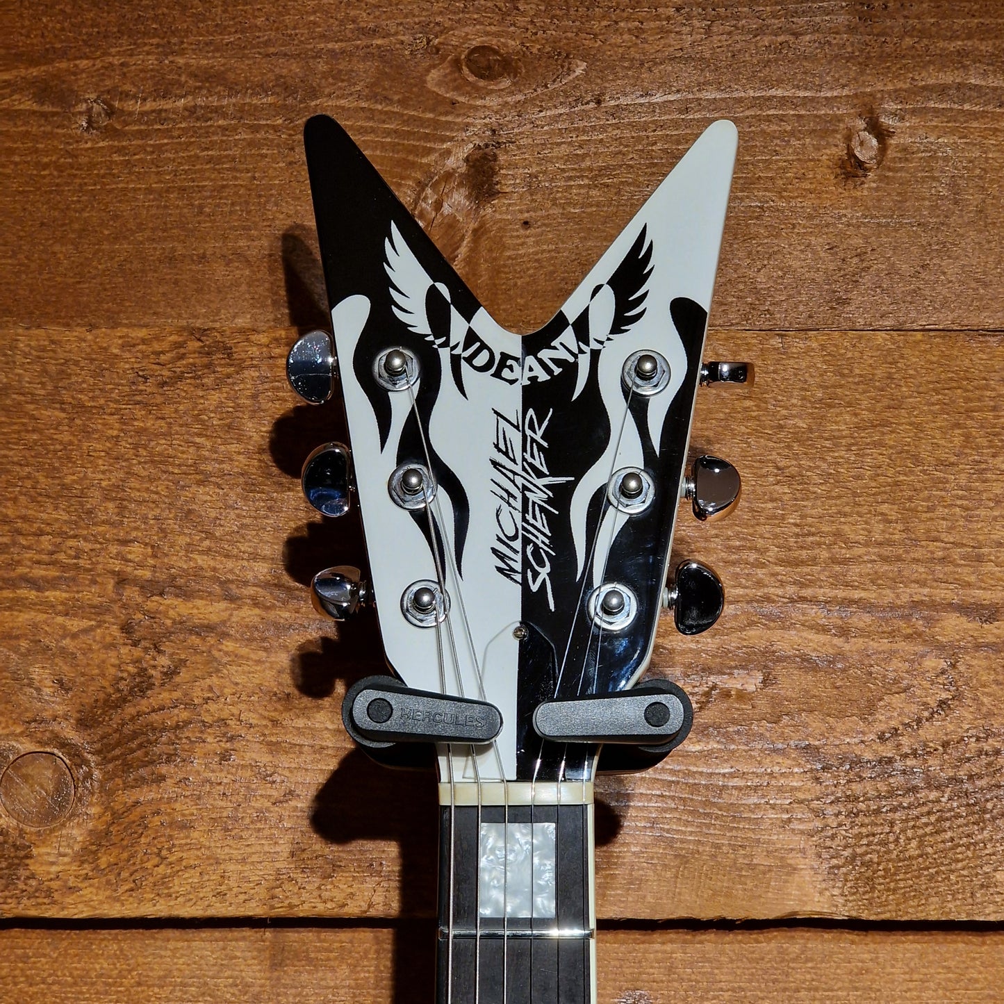 Dean Michael Schenker; Custom Flames: Serial No: WK14100017 | Second Hand