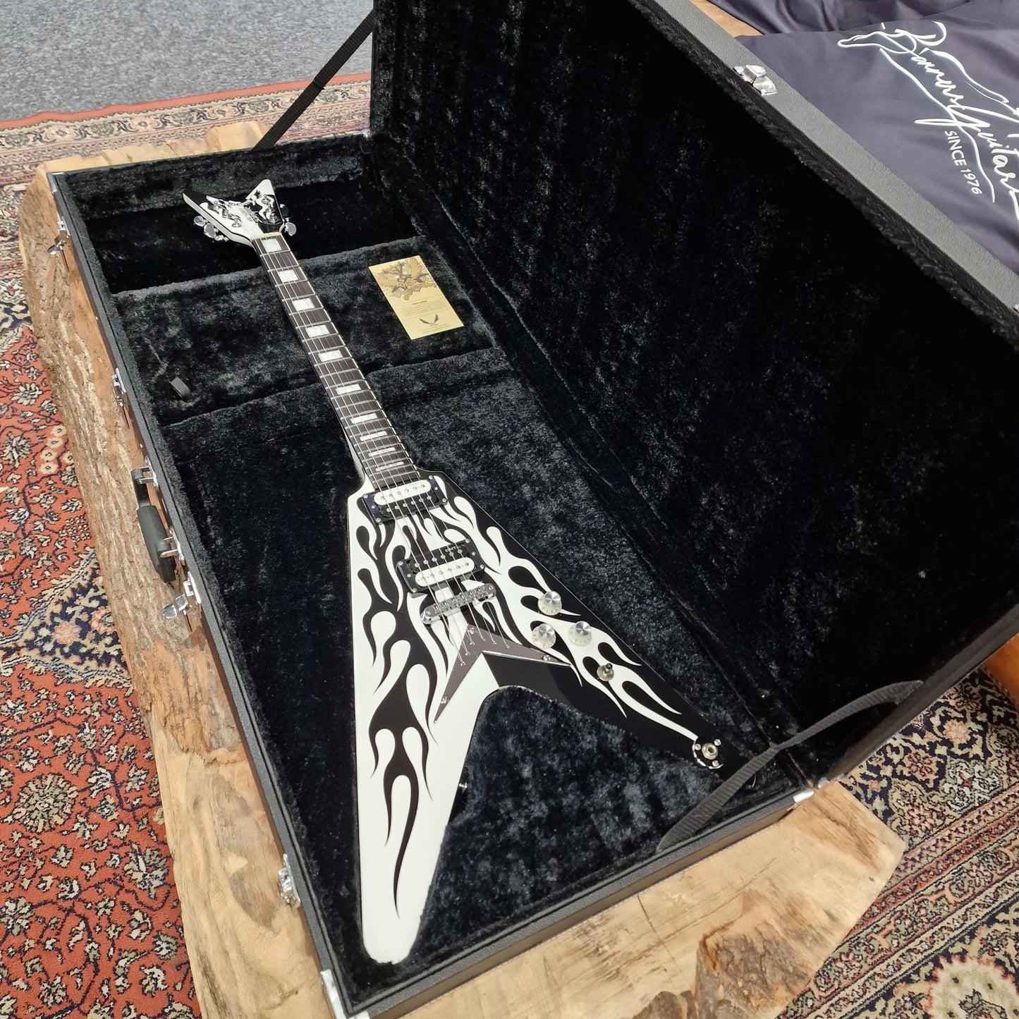 Dean Michael Schenker; Custom Flames: Serial No: WK14100017 | Second Hand