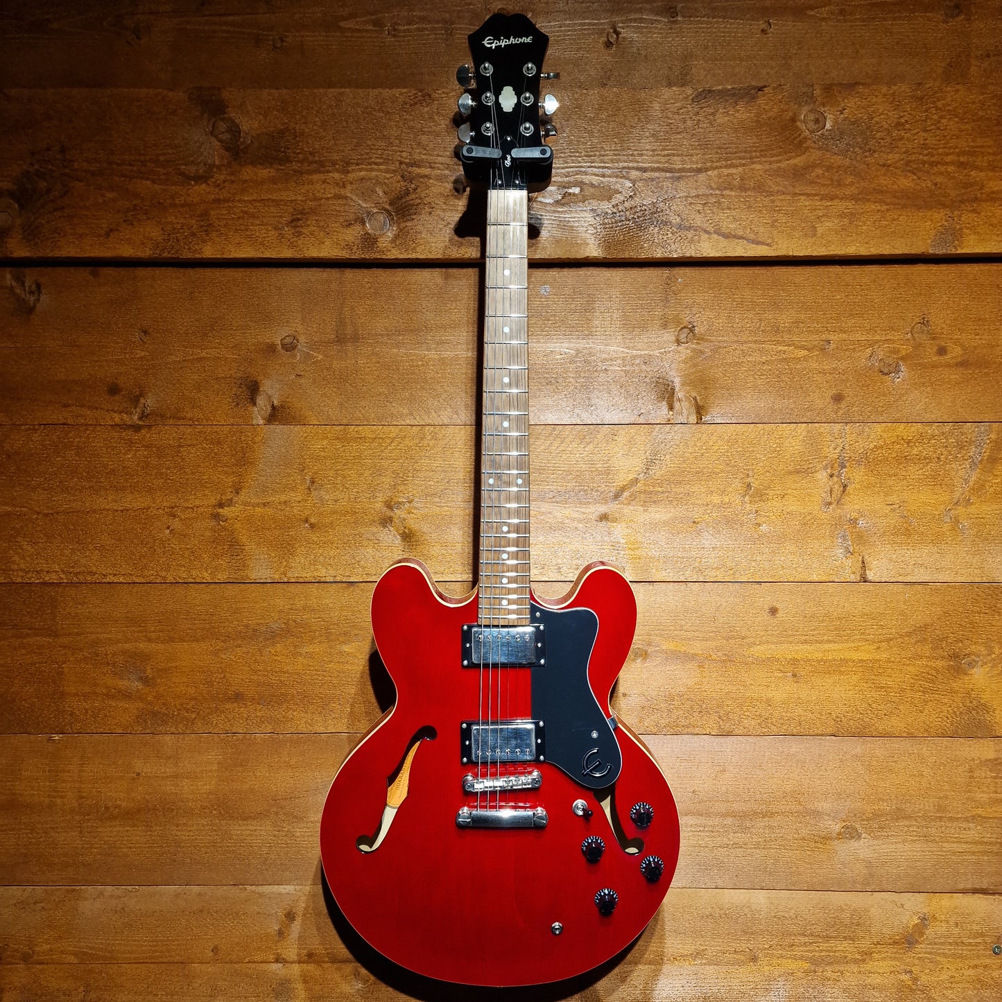 Epiphone Dot ES-335 Electric Guitar; Cherry: Serial No: 19081530241 | Second Hand