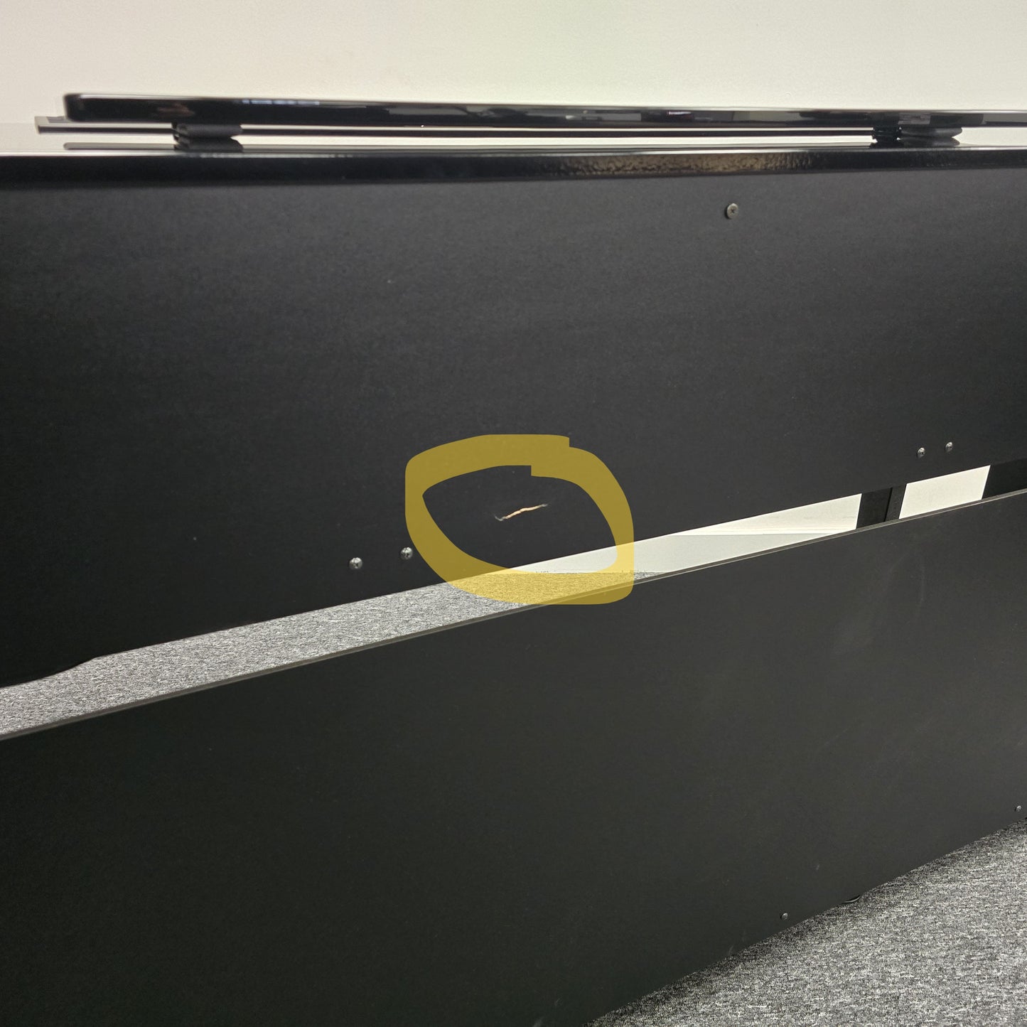 Yamaha CLP845PE Clavinova Digital Piano, Polished Ebony; Serial No: BCGK01009 | Ex Display Model; 5 Year Warranty