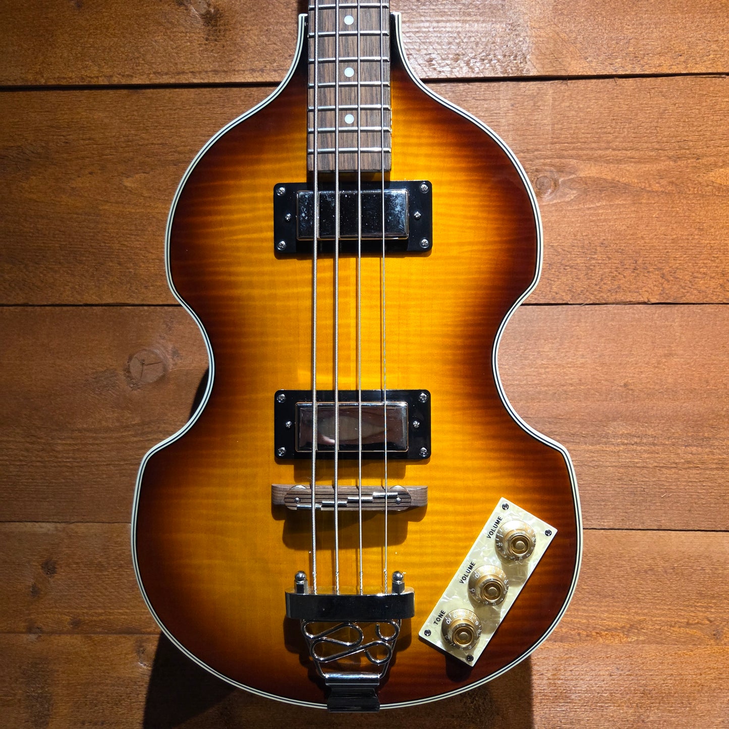 Epiphone Viola Bass: Serial No: 21111536549 | Second Hand