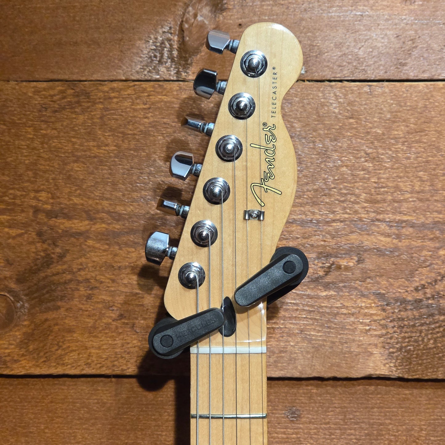 Fender Player Telecaster; Butterscotch Blonde Serial No: MX22184565 | Second Hand