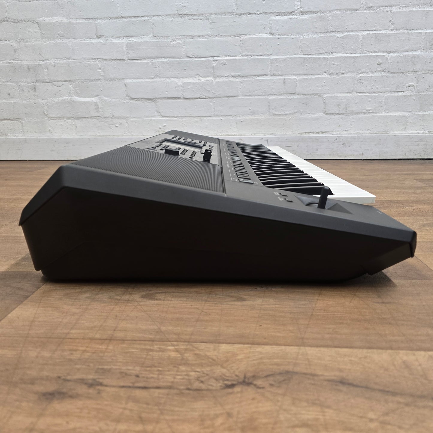 Yamaha PSR-SX700 Keyboard; Serial No: BCAP01011 | Second Hand