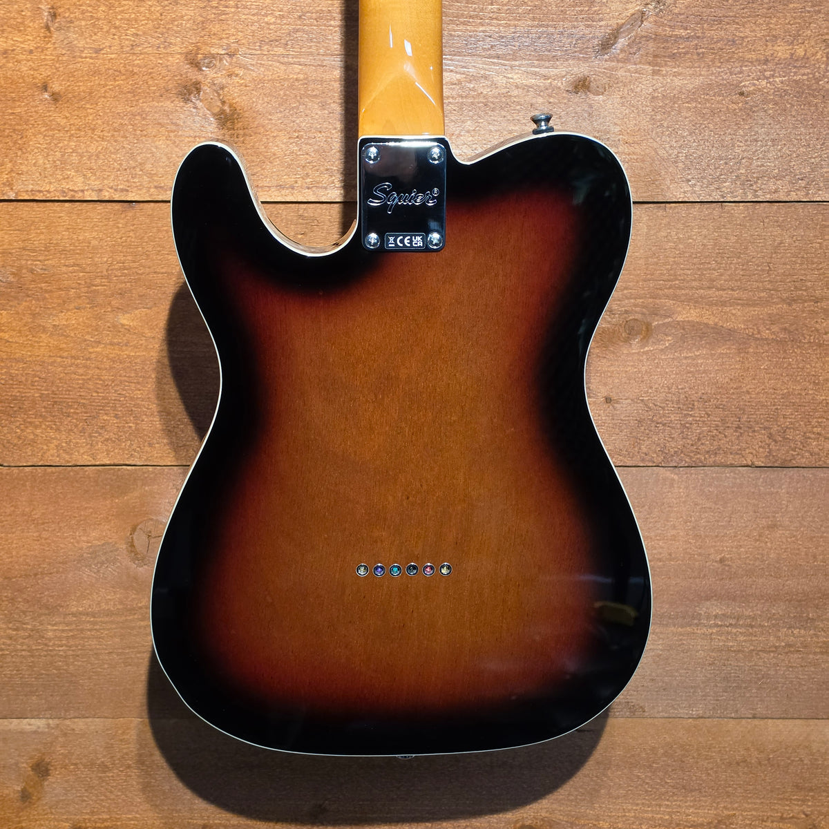 Squier Classic Vibe '60s Custom Telecaster; 3-Colour Sunburst: Serial No: ISSC24003325 | Second Hand