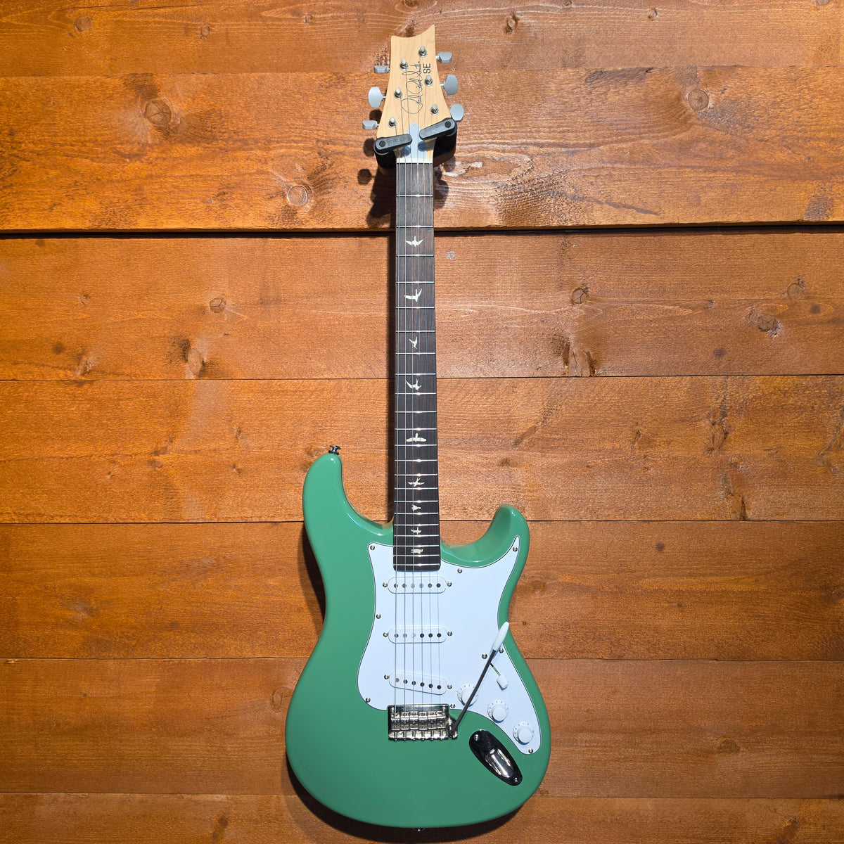 PRS SE Silver Sky Electric Guitar; Ever Green: Serial No: CTIE37385 | Second Hand