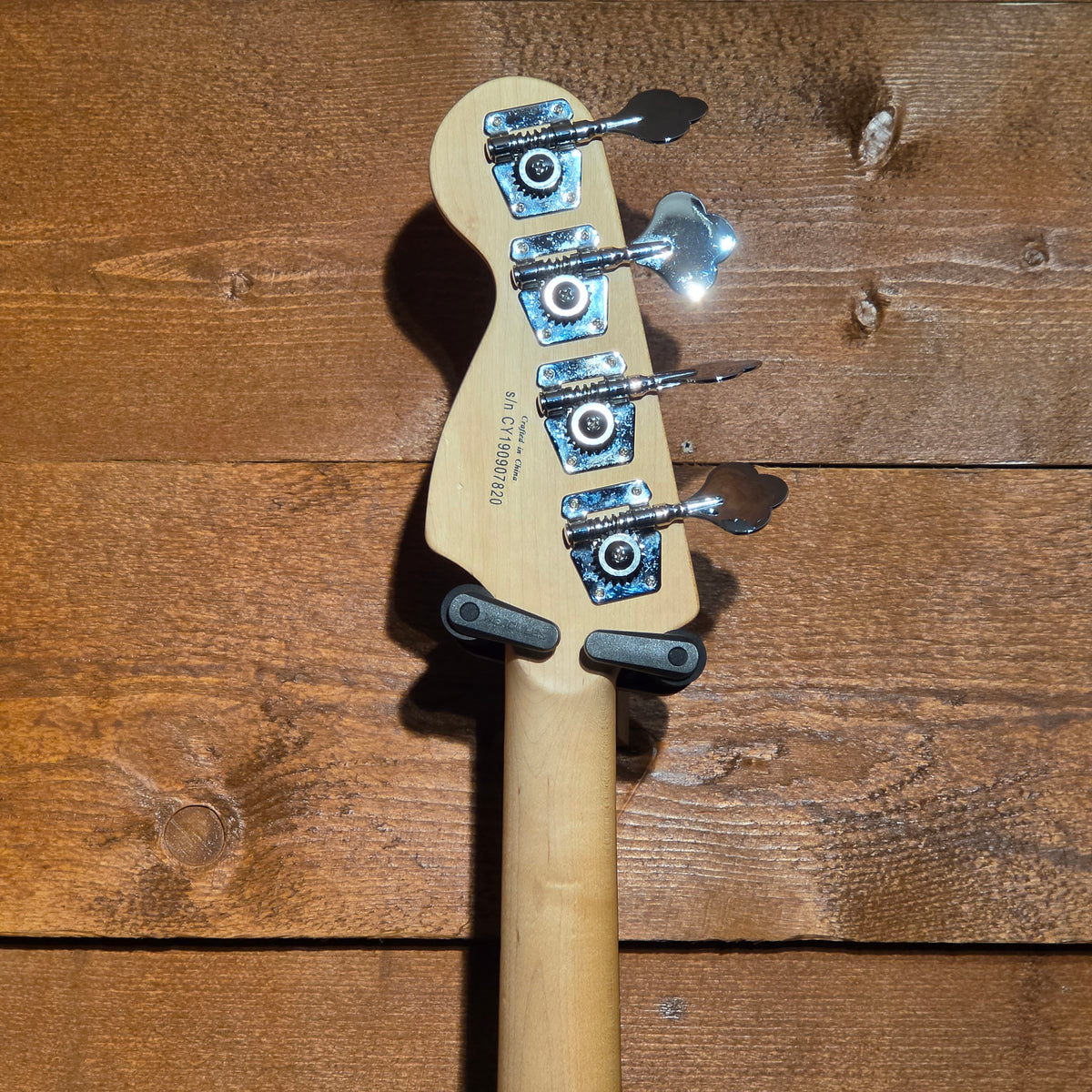 Squier Affinity Precision Bass PJ; Black: Serial No: CY190907820 | Second Hand
