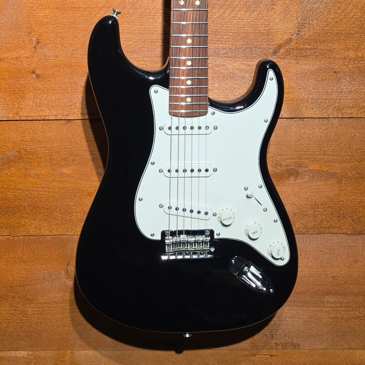 Fender Player Stratocaster; Black: Serial No: MX20080501 | Second Hand