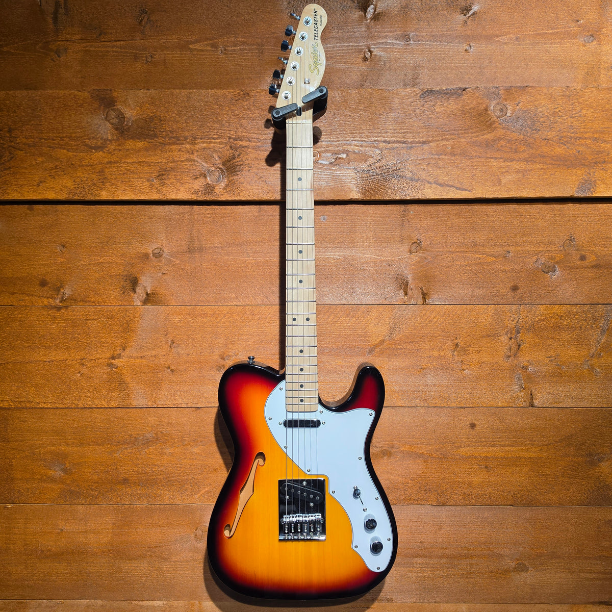 Squier Affinity Telecaster Thinline; 3-Colour Sunburst: Serial No: CYKF24014216 | Second Hand