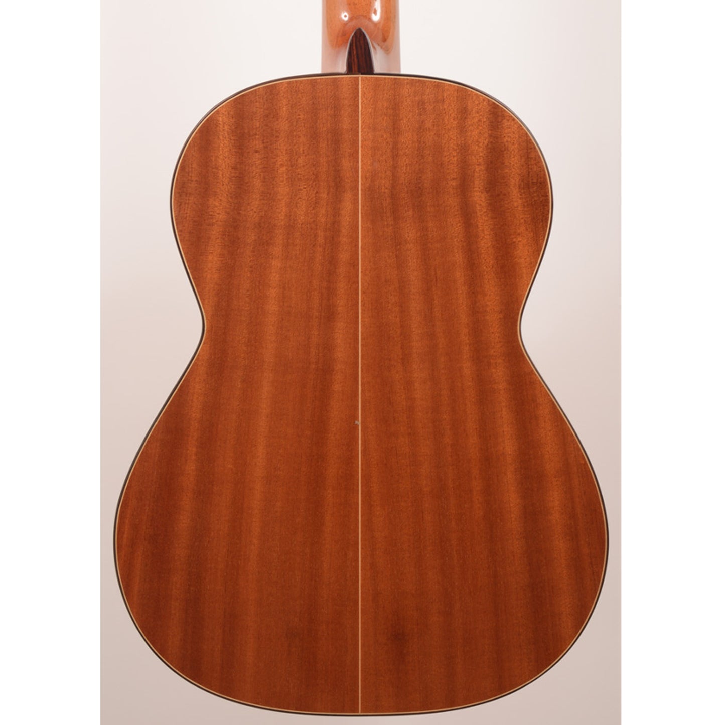 Raimundo 136 Classical Guitar