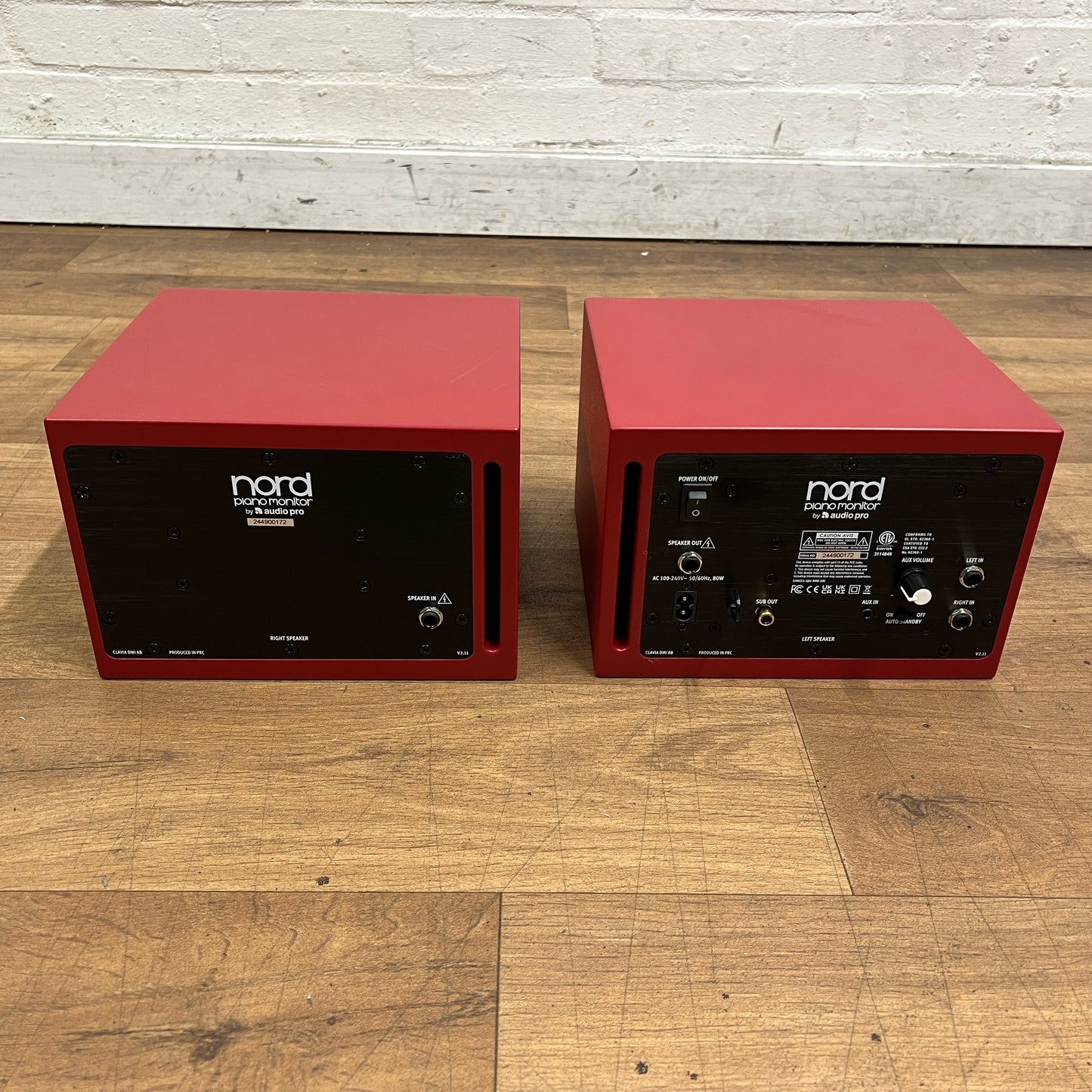 Nord Piano Monitors V2 with Brackets; Serial No: 244900172 | Second Hand