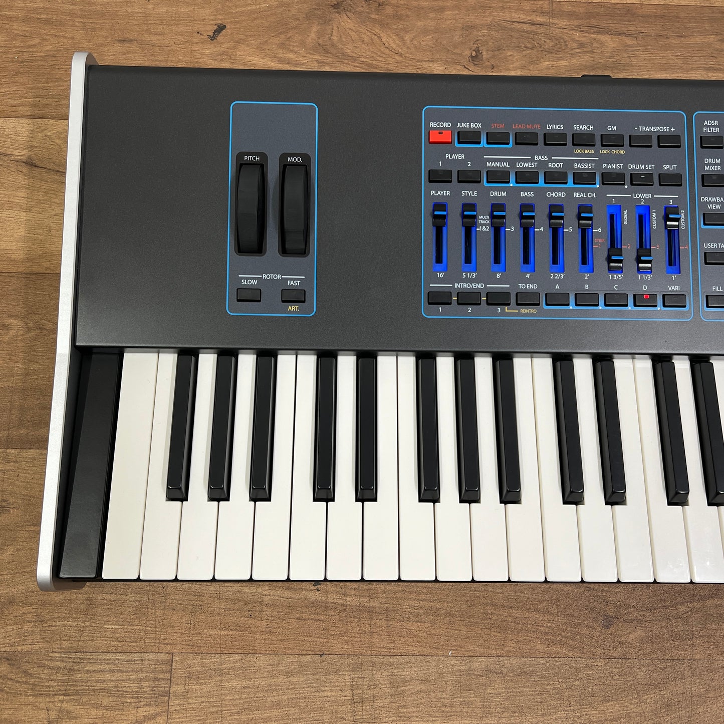 Ketron EVENT 76 Keyboard; Serial No: I1AA11147A | Second Hand
