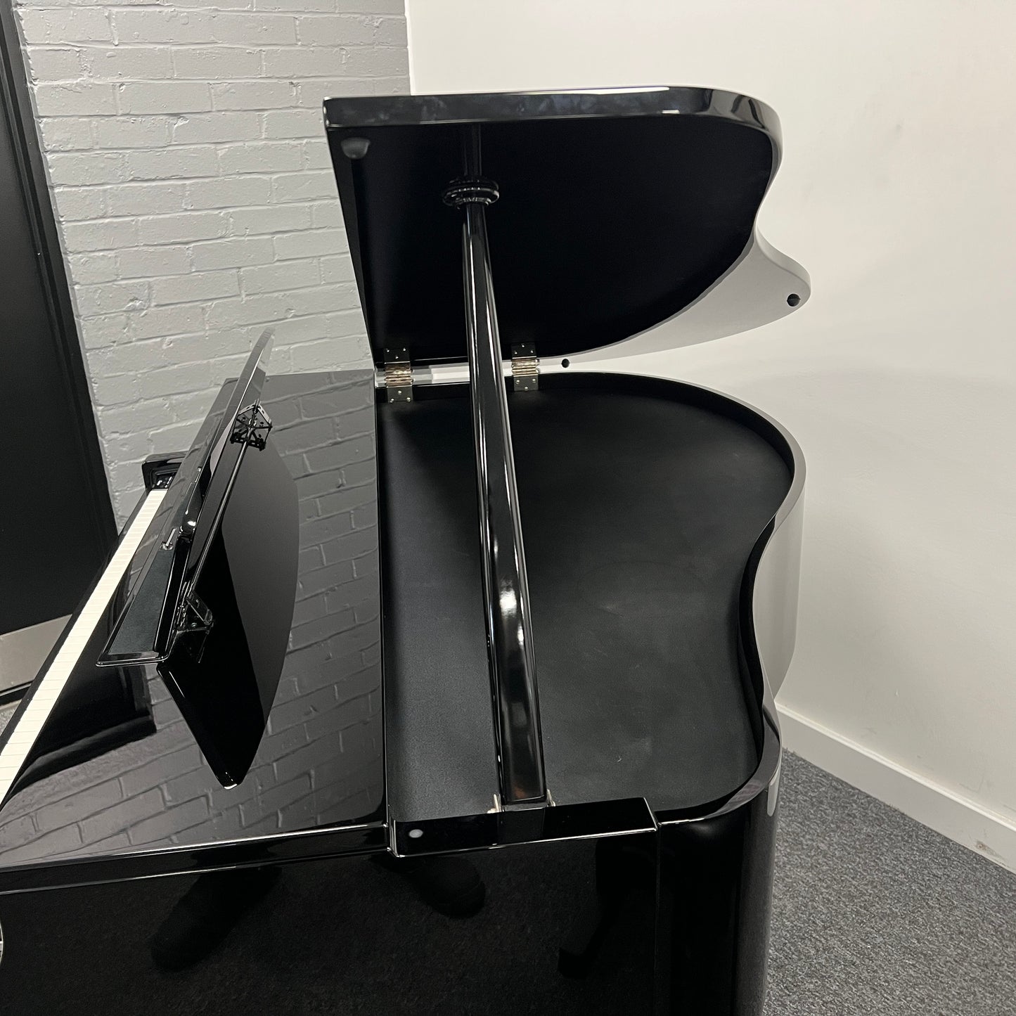 Yamaha CLP665GP PE Digital Piano With Matching Stool; Serial No: BCYM01018 | Second Hand