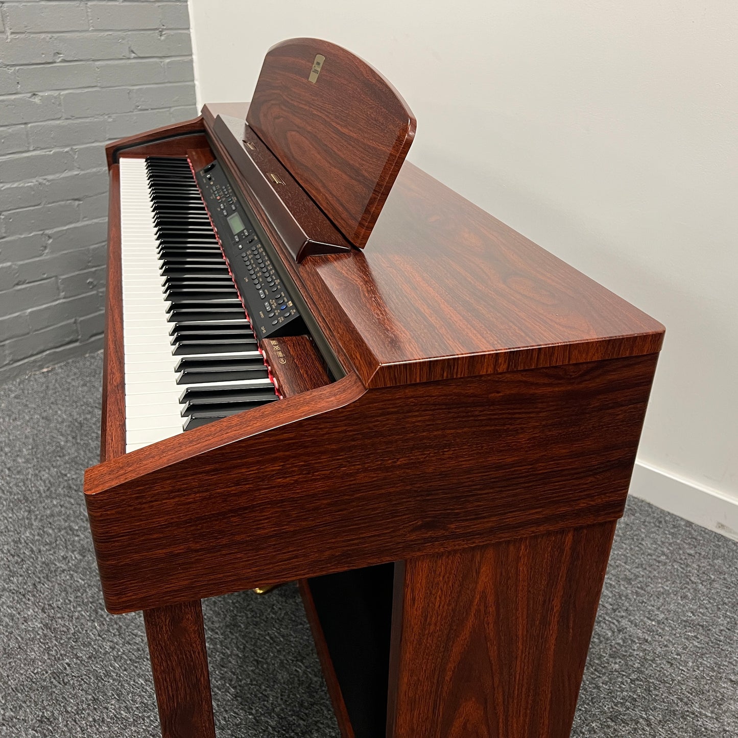 Yamaha CLP170M Digital Piano; Serial No: 607432 | Second Hand