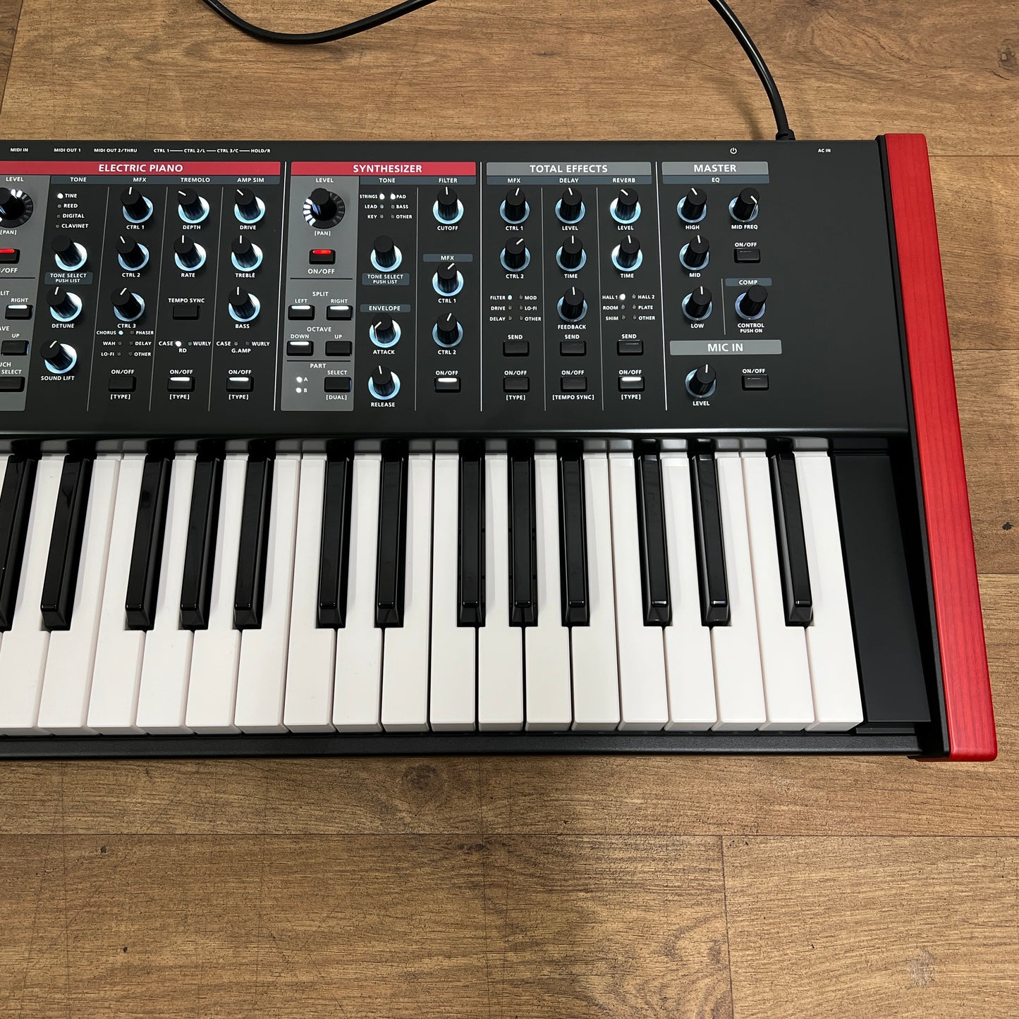 Roland V Stage 76 Keyboard; Serial No: Z5S0968 | Second Hand