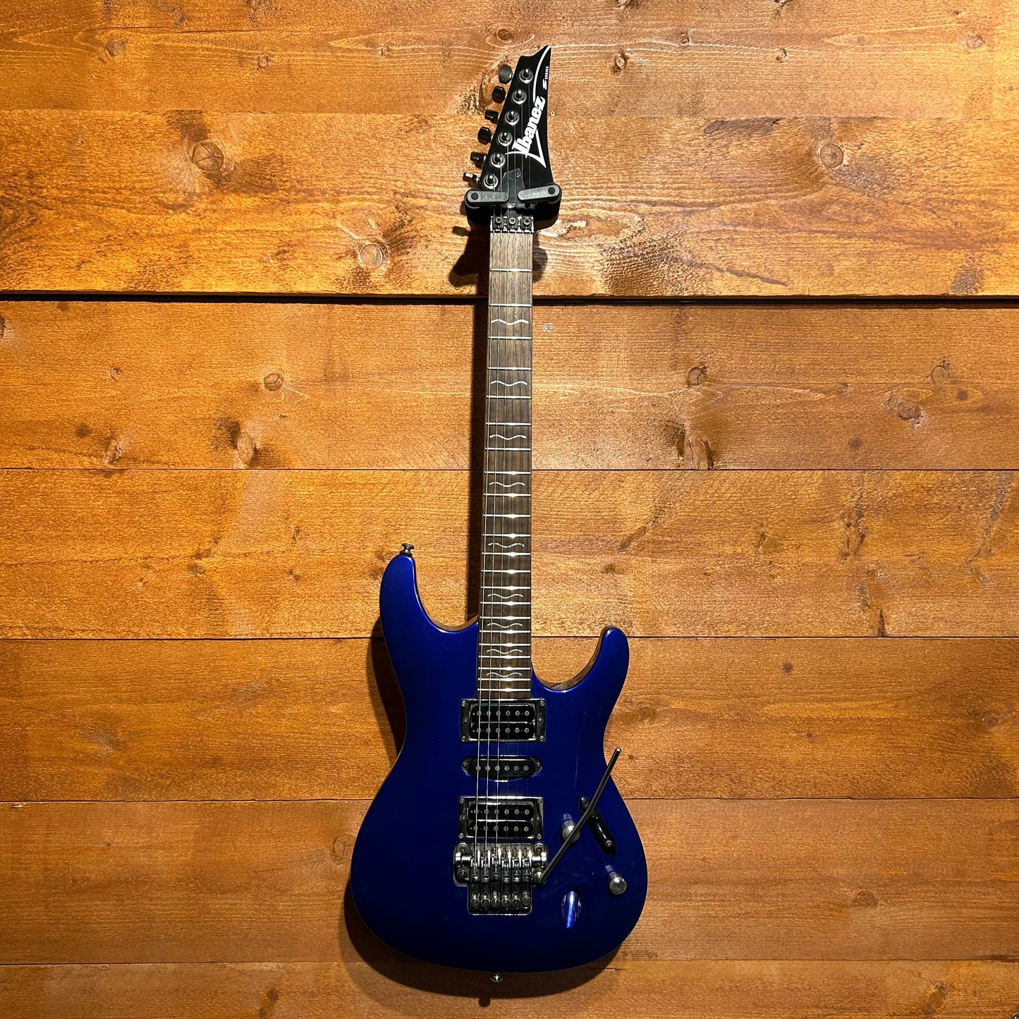 Ibanez S470; Electric Blue: Serial No: C03112051 | Second Hand