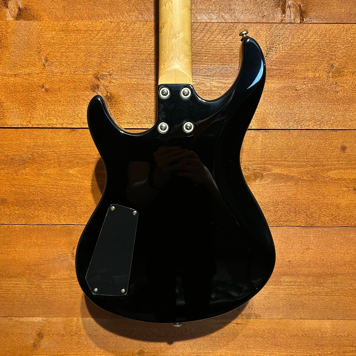 Shine SIL-406 TBK; Transparent Black | Second Hand