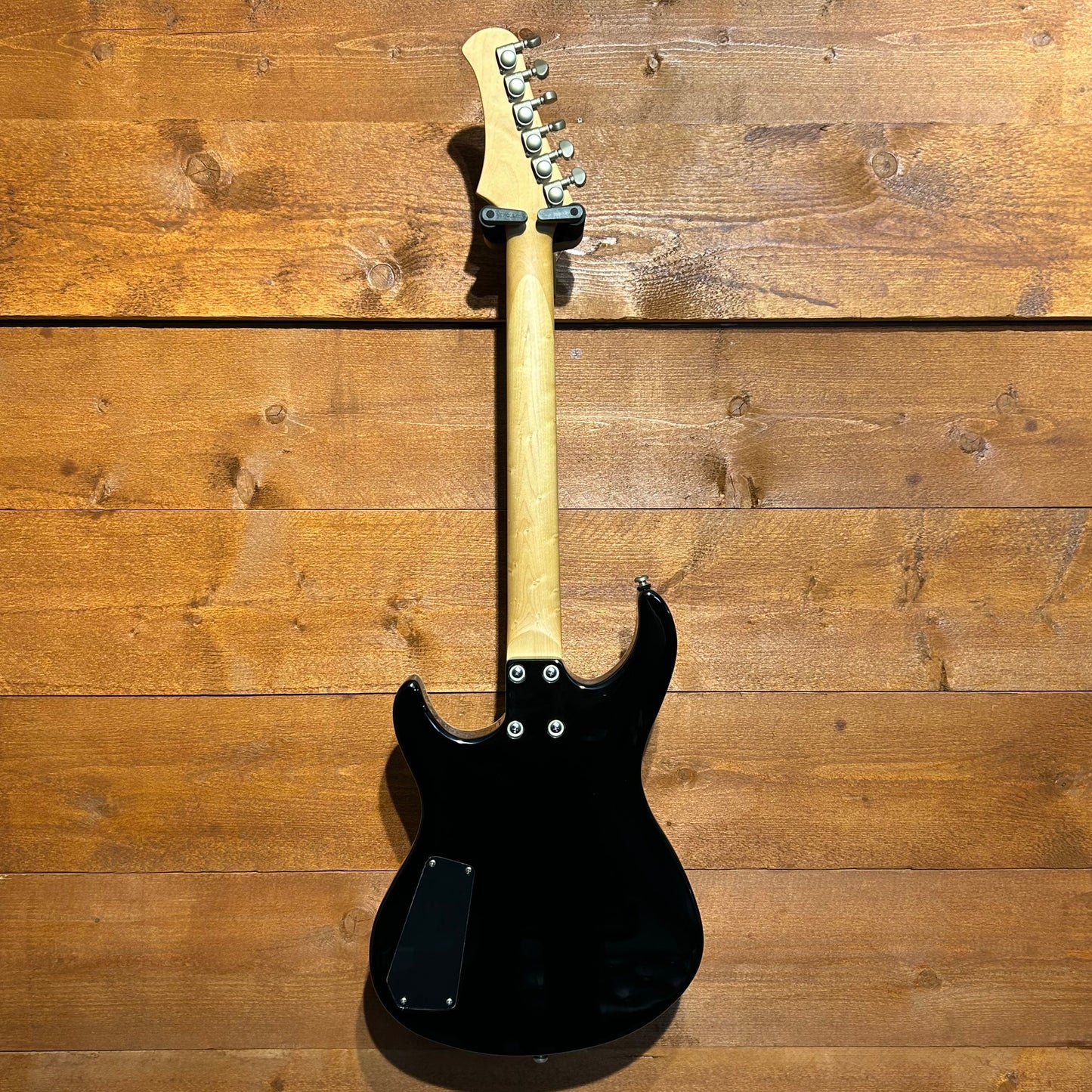 Shine SIL-406 TBK; Transparent Black | Second Hand