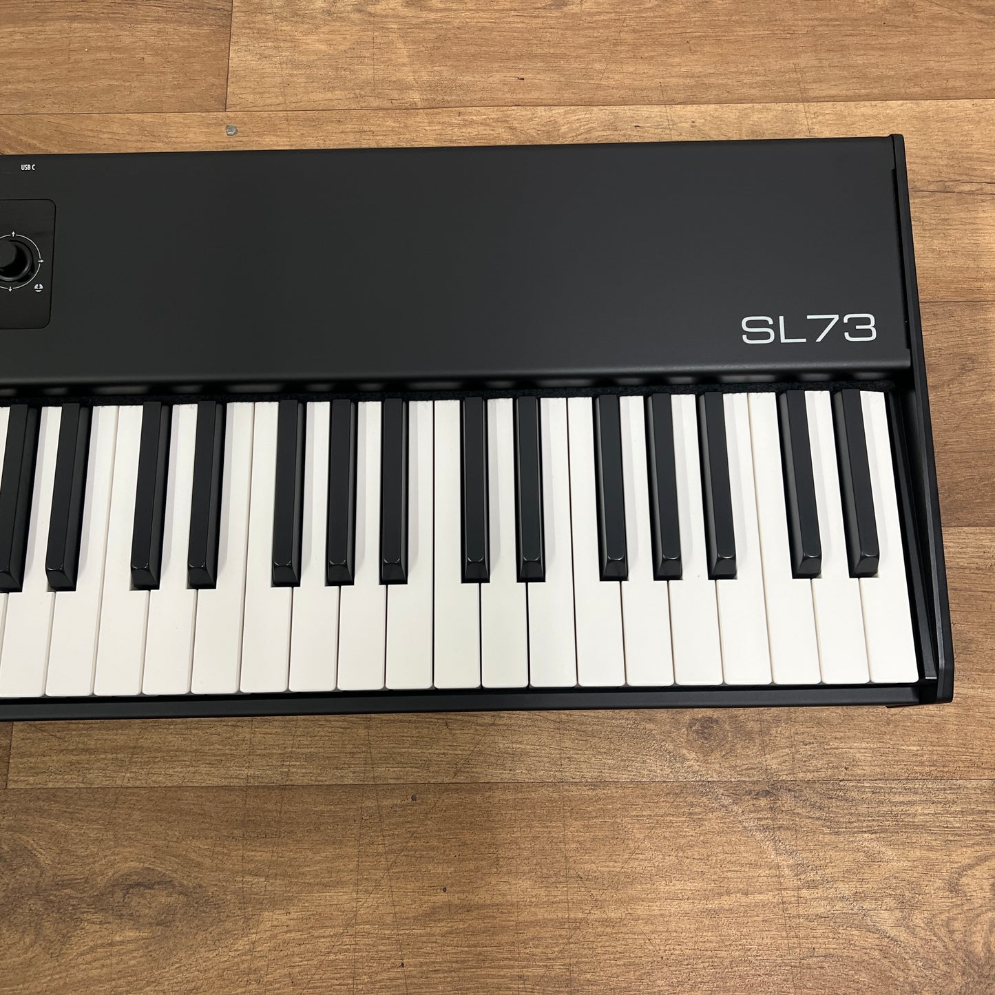 Studiologic SL73 MIDI Controller Keyboard; Serial No: 2542IT7301105 | Second Hand