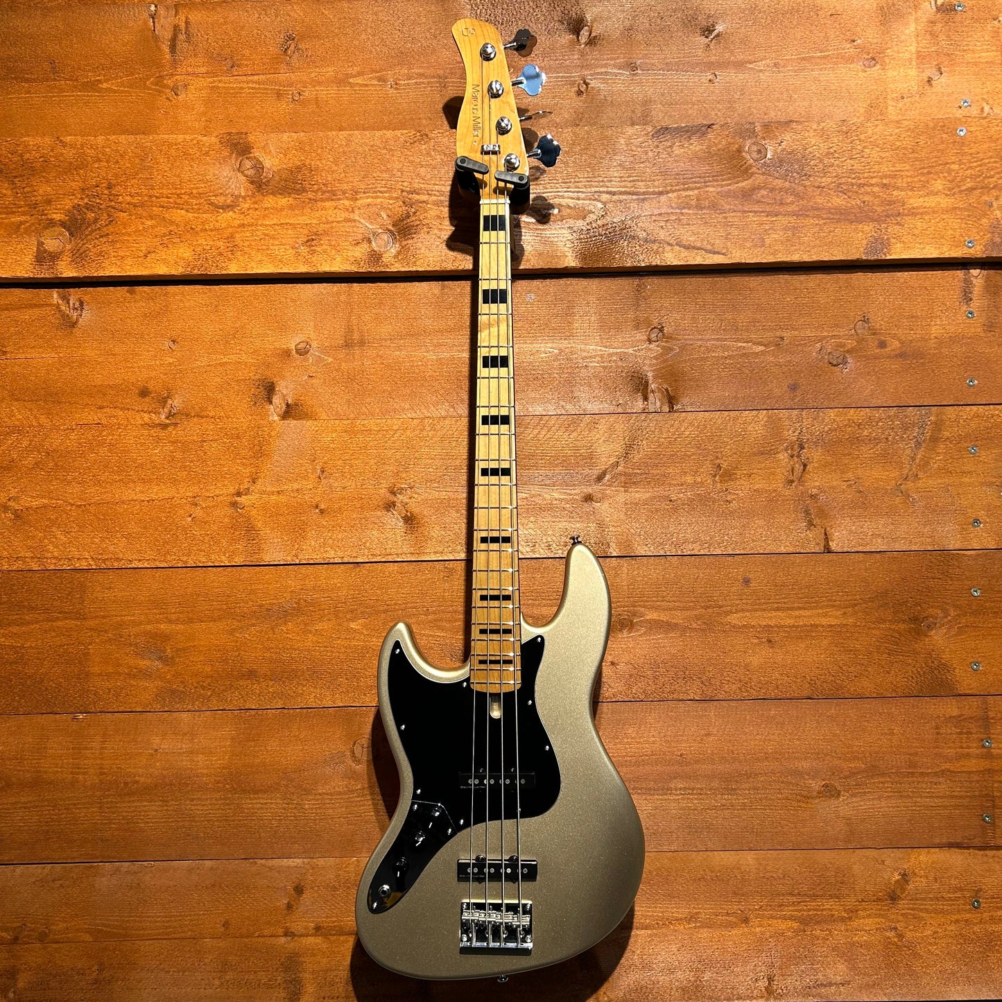 Sire Marcus Miller V7+ S4L Bass Guitar Left Handed; Champagne Gold Metallic: Serial No: 2N25213079 | Second Hand