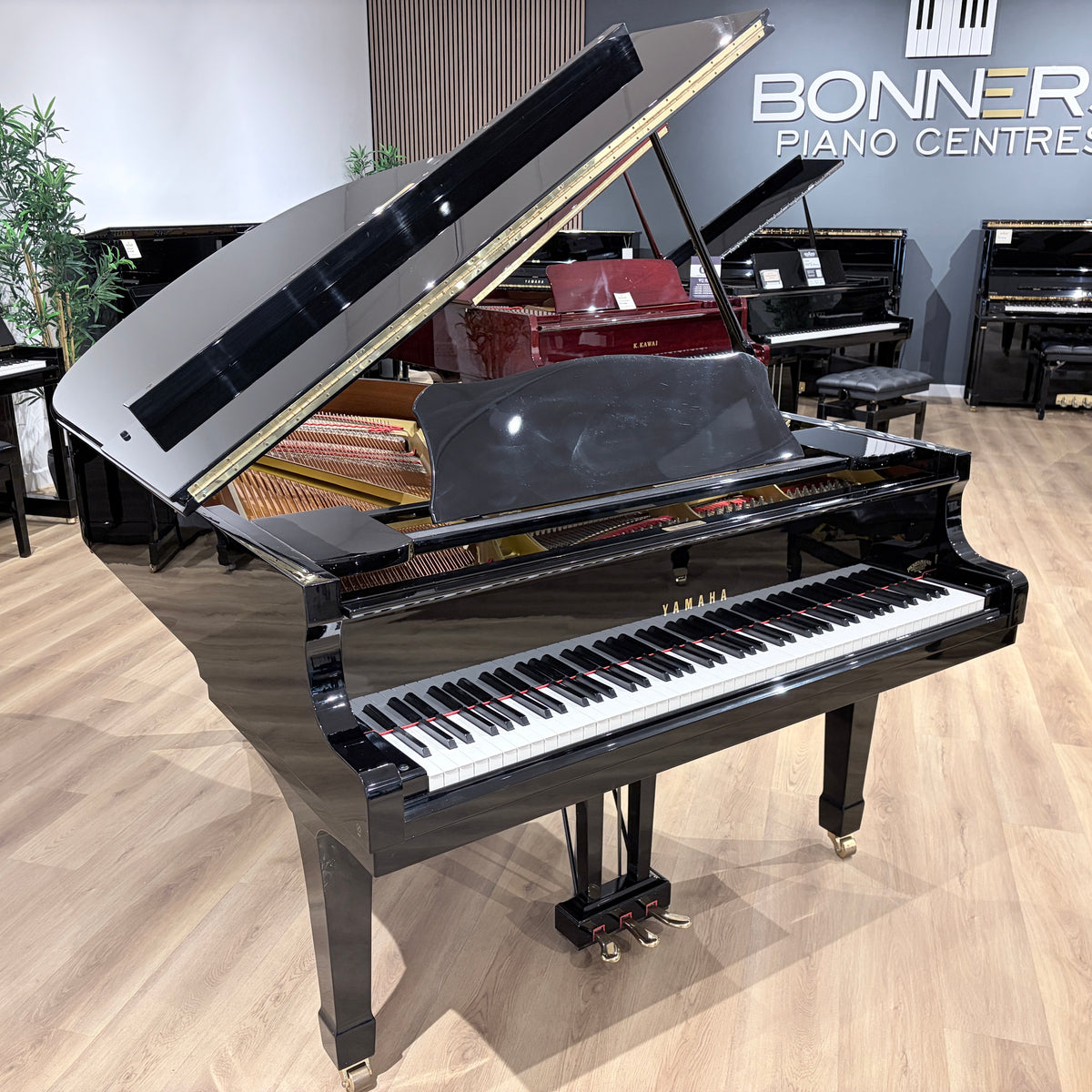 Yamaha C3 Grand Piano in Polished Ebony: Serial No: 4780456 | Second Hand