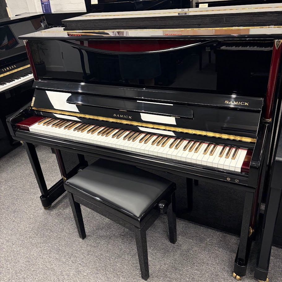 Samick WSU121SD Upright Piano in Polished Ebony: Serial No: KJKG00094 | Second Hand