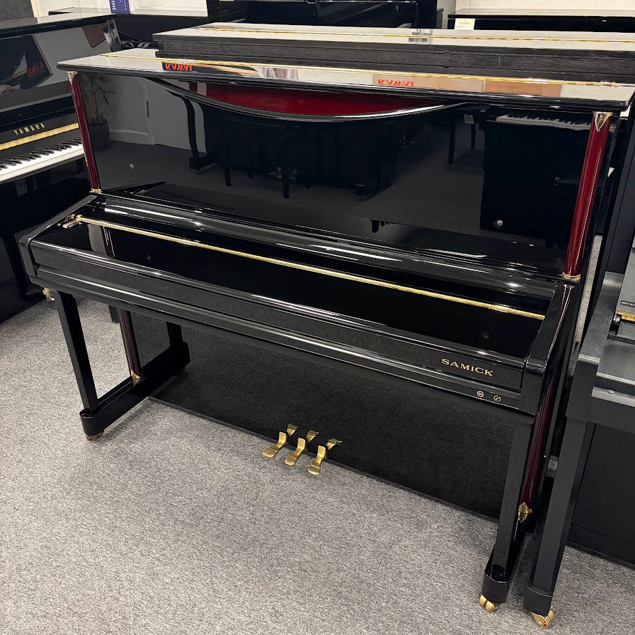 Samick WSU121SD Upright Piano in Polished Ebony: Serial No: KJKG00094 | Second Hand