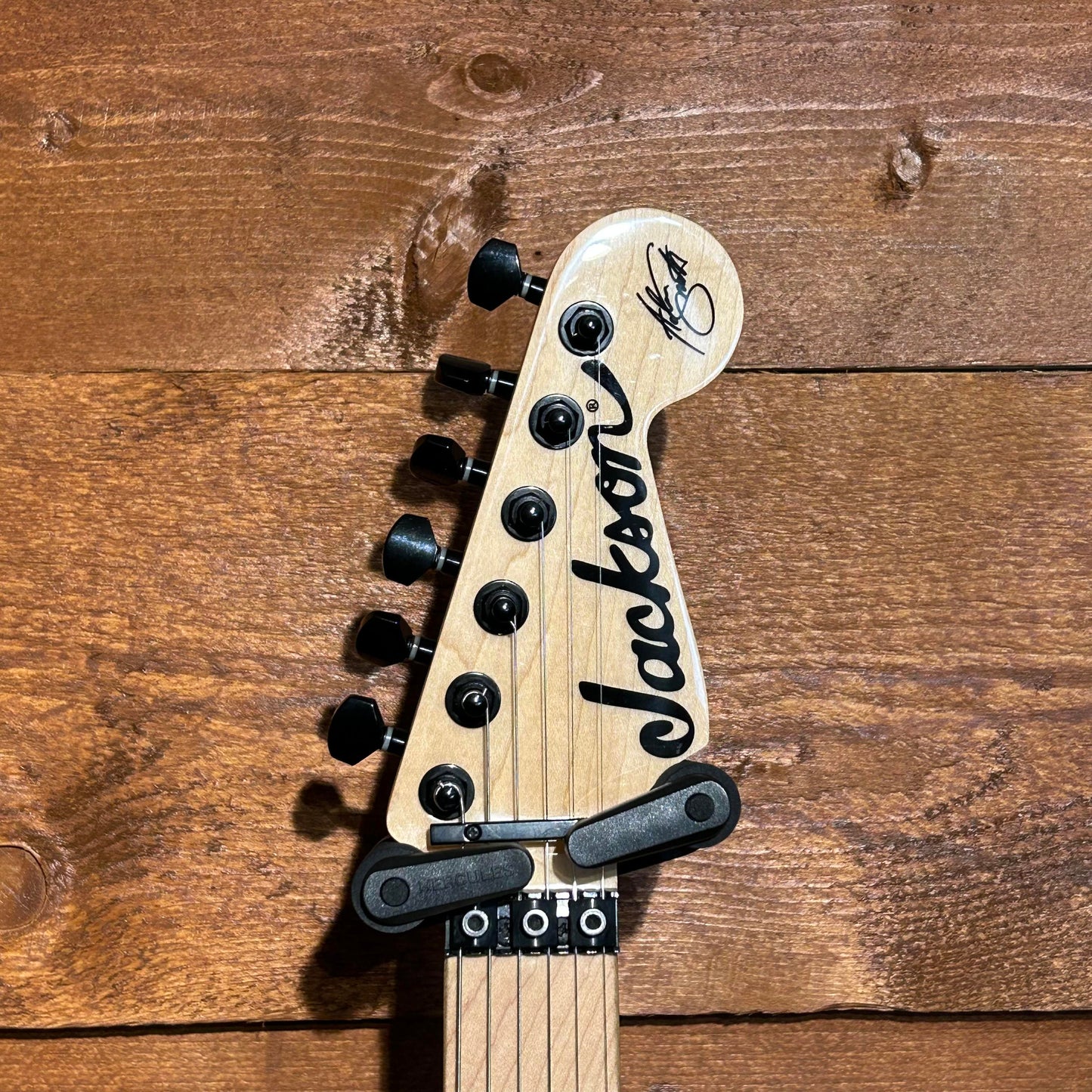 Jackson X Series Signature Adrian Smith San Dimas SDXM; Snow White: Serial No: ICJ2304250 | Second Hand