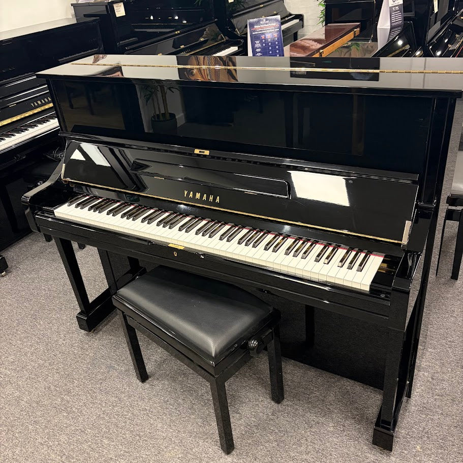 Yamaha U1 Upright Piano in Polished Ebony: Serial No: 5897250 | Second Hand