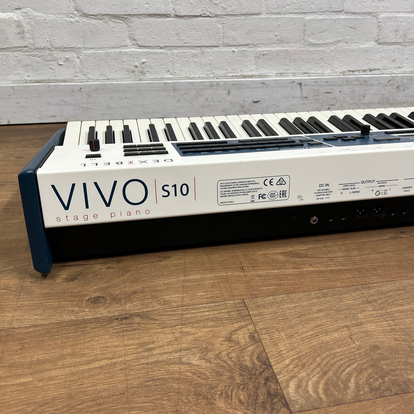 Dexibell Vivo S10L Stage Piano; 76 Synth-Weighted Keys; Serial No: 423 | Ex Demo