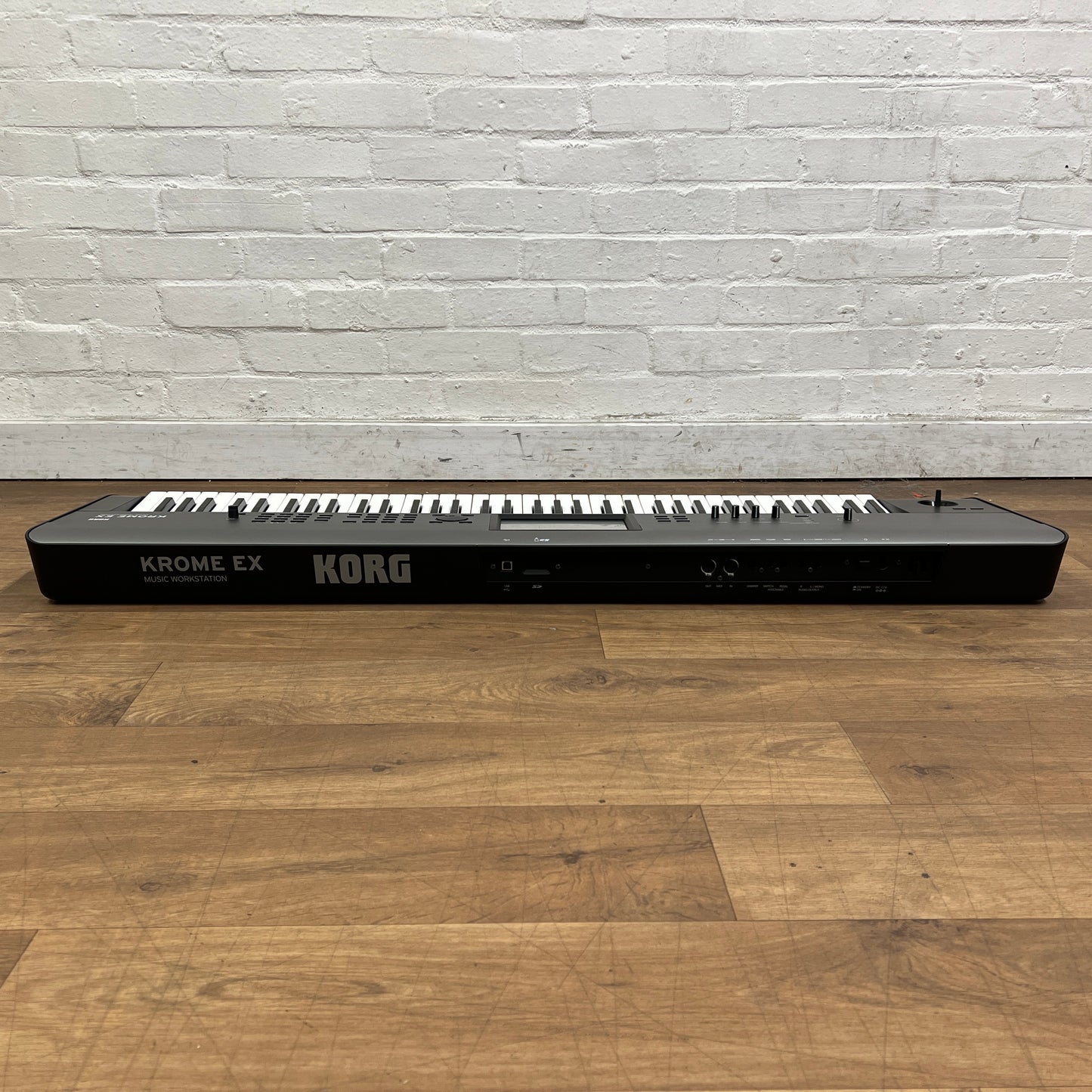 Korg Krome EX73 Music Workstation Keyboard; Serial No: 21512 | Second Hand