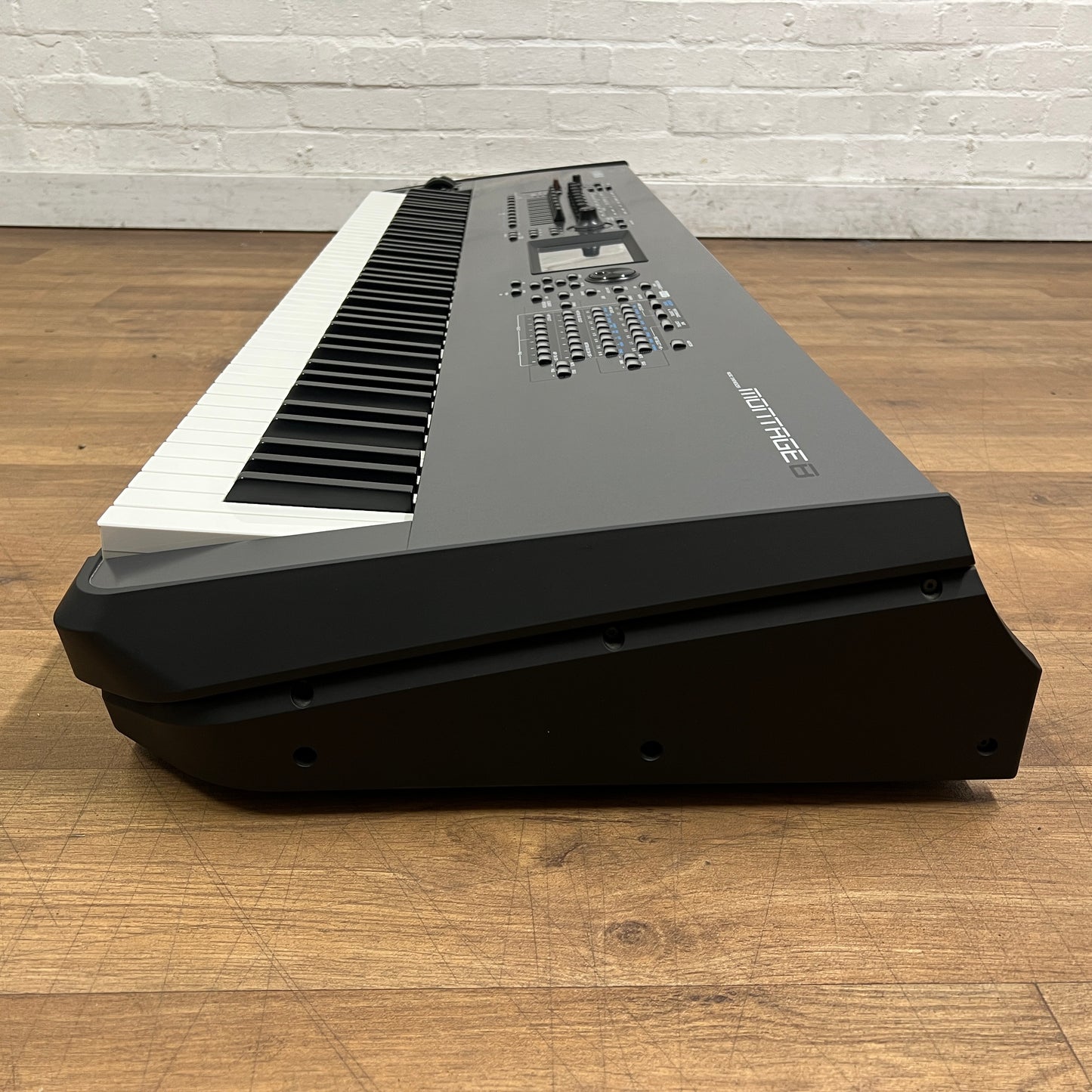 Yamaha Montage 8 Keyboard; Serial No: BAWL01034 | Second Hand