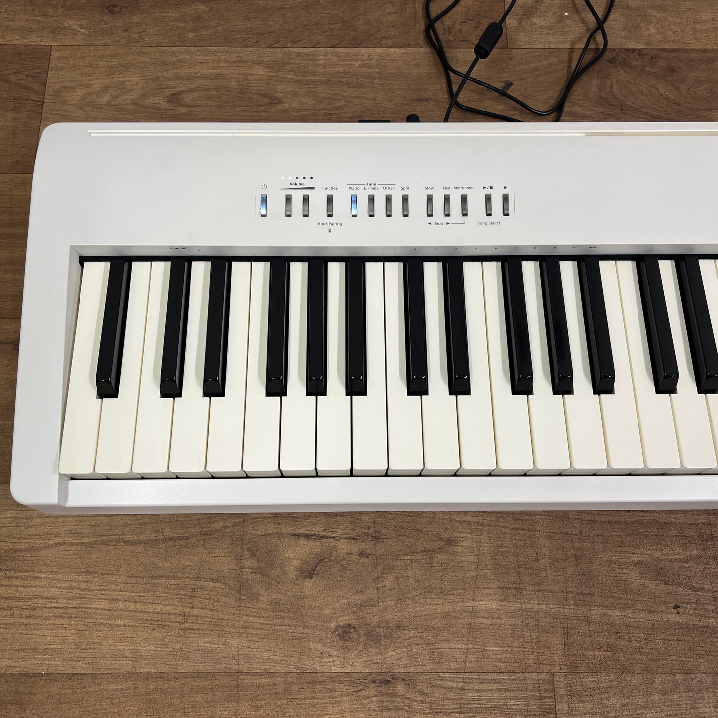 Roland FP30X Digital Piano White; Serial No: E4P0906 | Second Hand