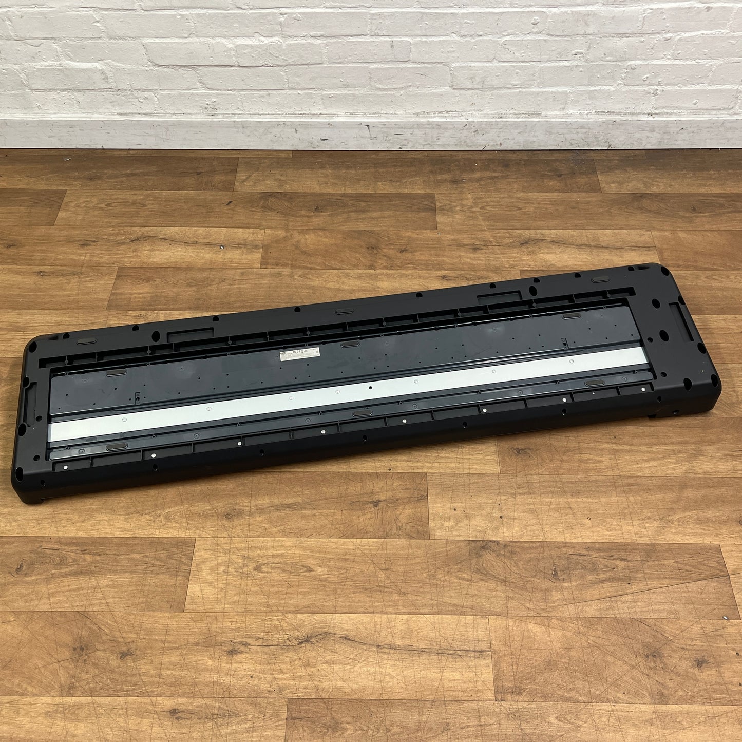 Korg Kross 2 88 Key Synthesizer Workstation, Matt Black; Serial No: 9065 | Second Hand