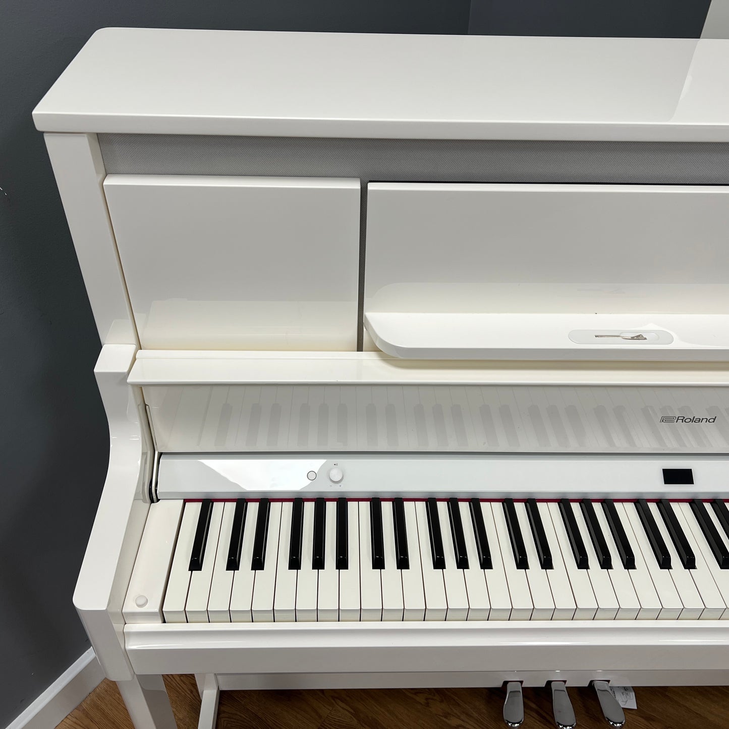Roland LX9 Polished White Digital Piano With Matching Stool; Serial No: Z7Q0095 | Second Hand