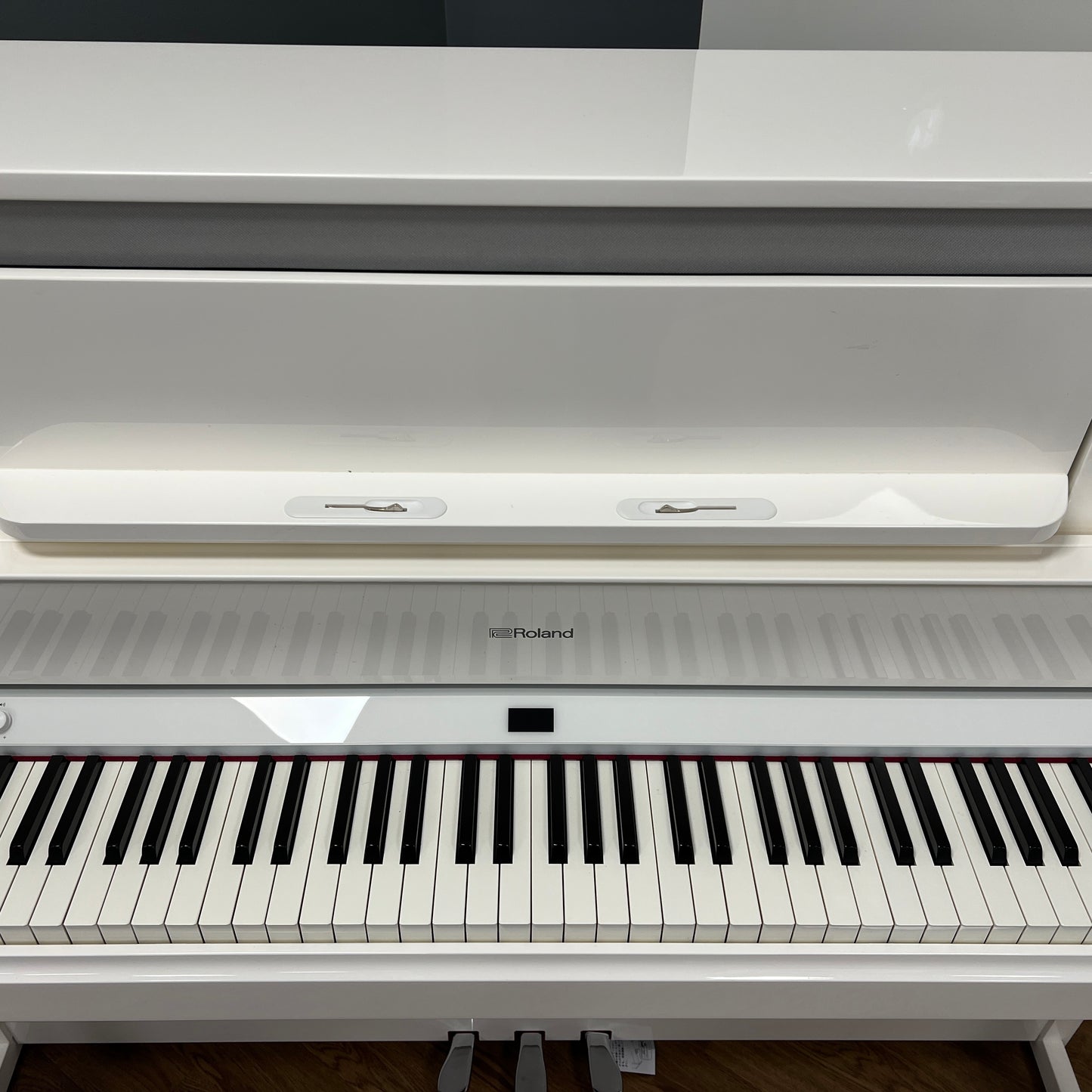 Roland LX9 Polished White Digital Piano With Matching Stool; Serial No: Z7Q0095 | Second Hand