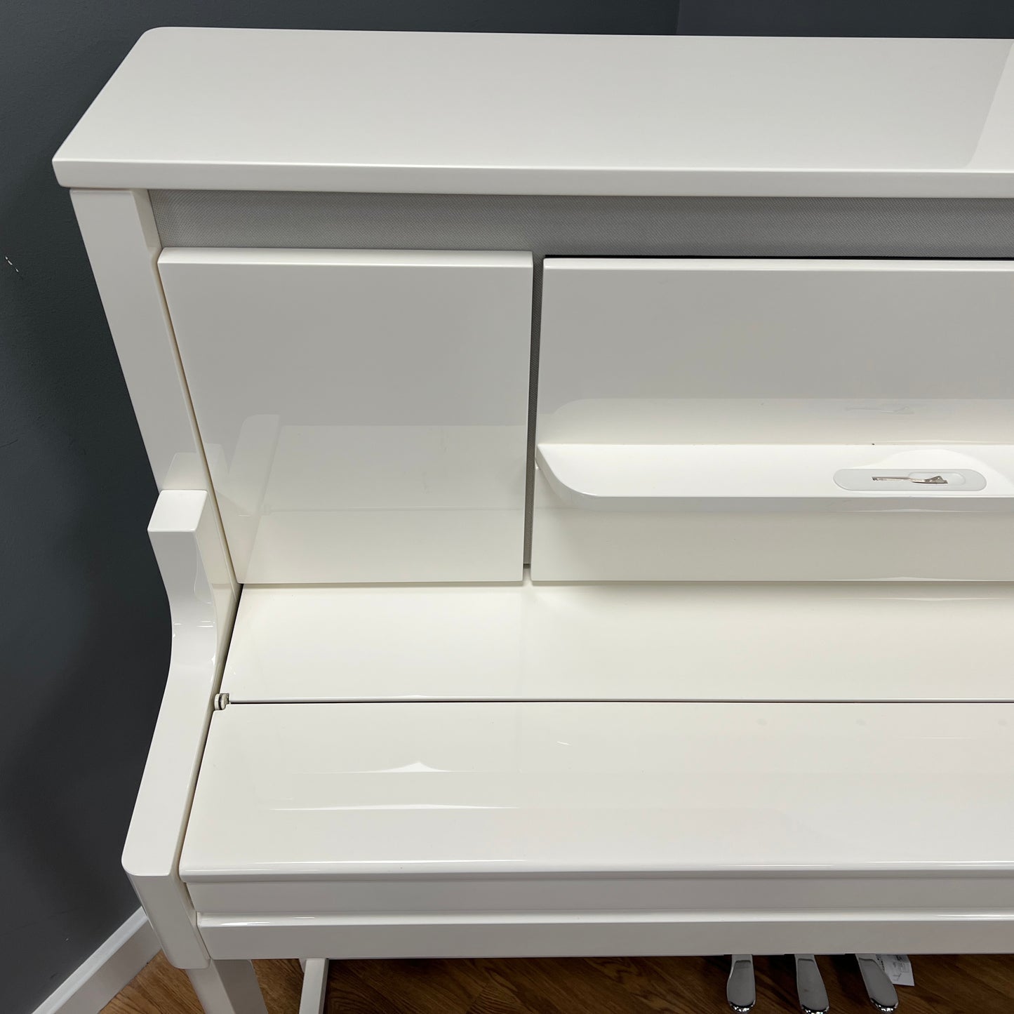 Roland LX9 Polished White Digital Piano With Matching Stool; Serial No: Z7Q0095 | Second Hand