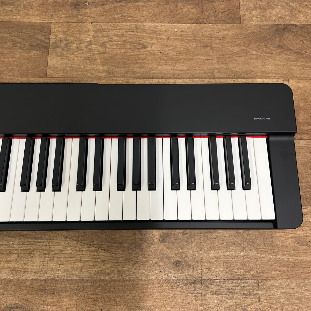 Yamaha P225 Portable Piano, Black; Serial No: BBDY02476 | Second Hand